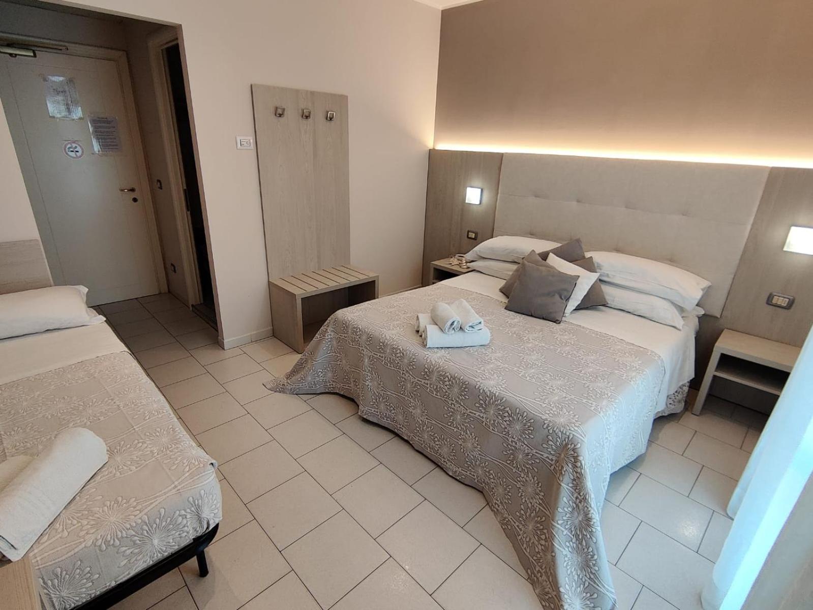 Hotel Stefan Room & Breakfast Gatteo a Mare Eksteriør billede