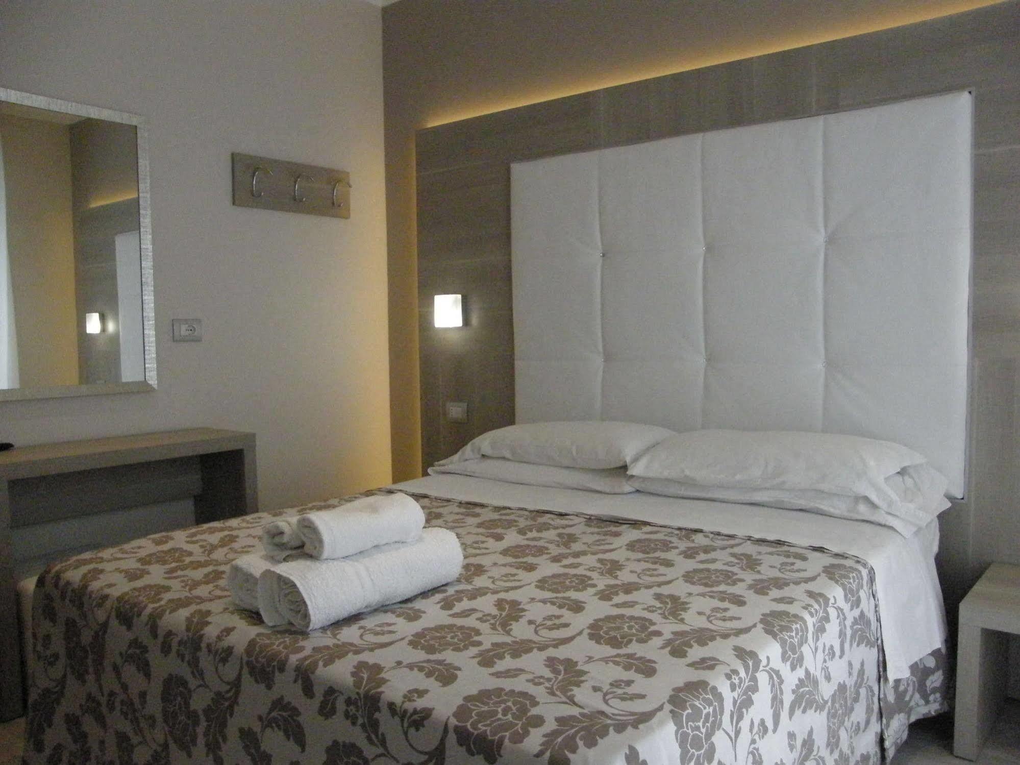 Hotel Stefan Room & Breakfast Gatteo a Mare Eksteriør billede