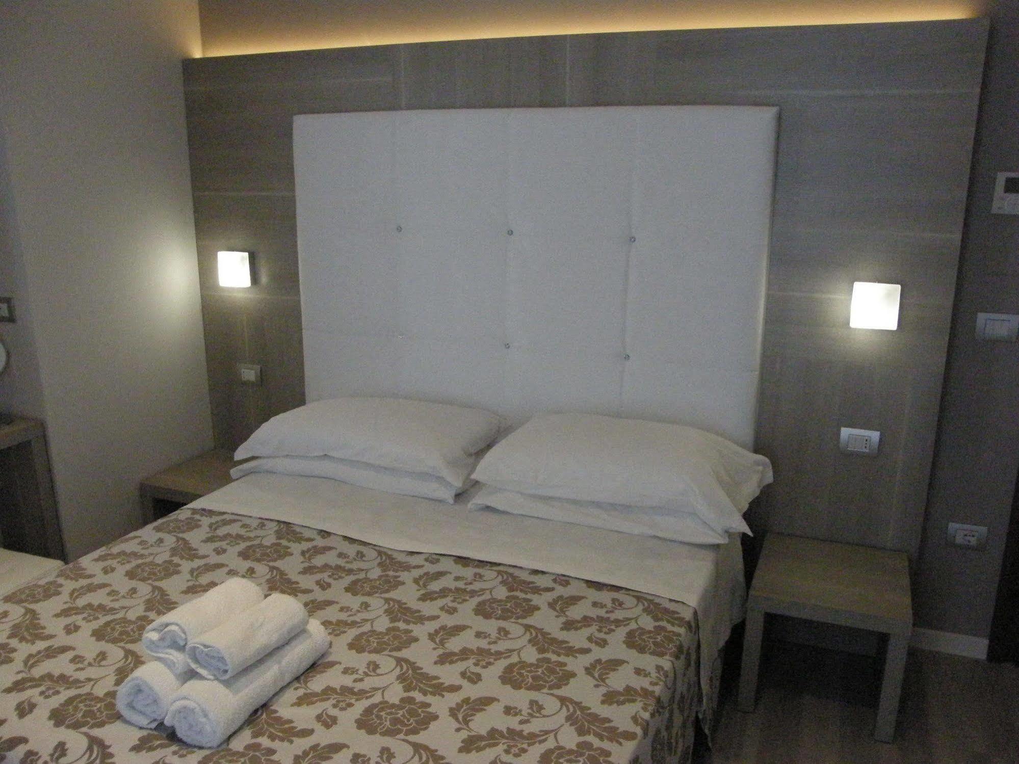 Hotel Stefan Room & Breakfast Gatteo a Mare Eksteriør billede